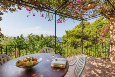 Schöne und exklusive Casita in Bens d’Avall mit Ferienvermietungslizenz Schöne und exklusive Casita in Bens d’Avall mit Ferienvermietungslizenz